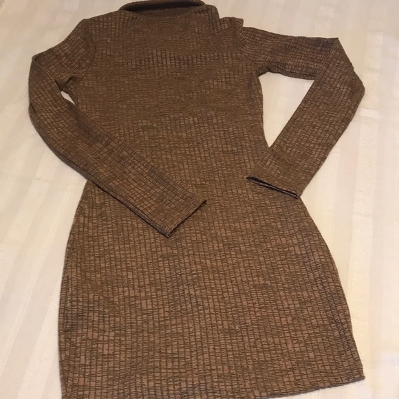 Ladies Pull & Bear “Updated Garments” Brown Dress - Picture 4 of 10